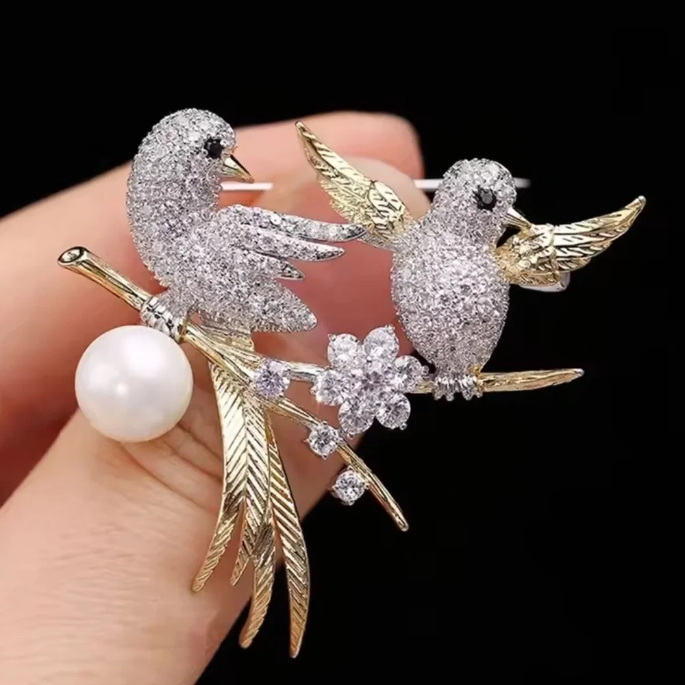 Color Silver and Gold Bird Brooch